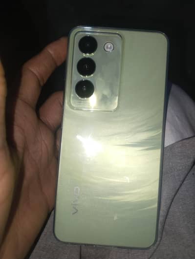 Vivo Y100