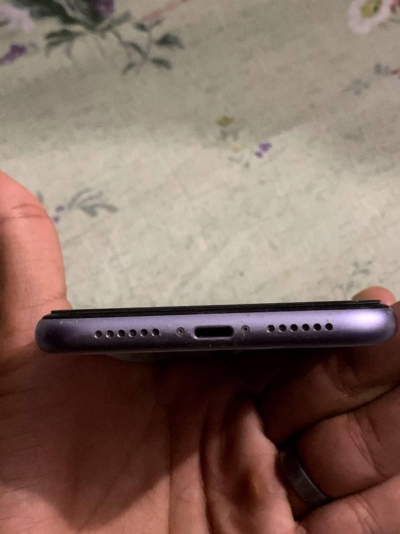 Apple iPhone 11 1