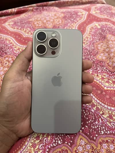 Apple iPhone 15 Pro Max