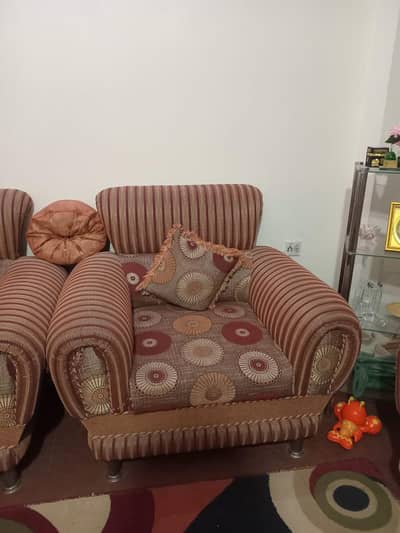 Sofa Set – Good Condition – Comfortable & Stylish