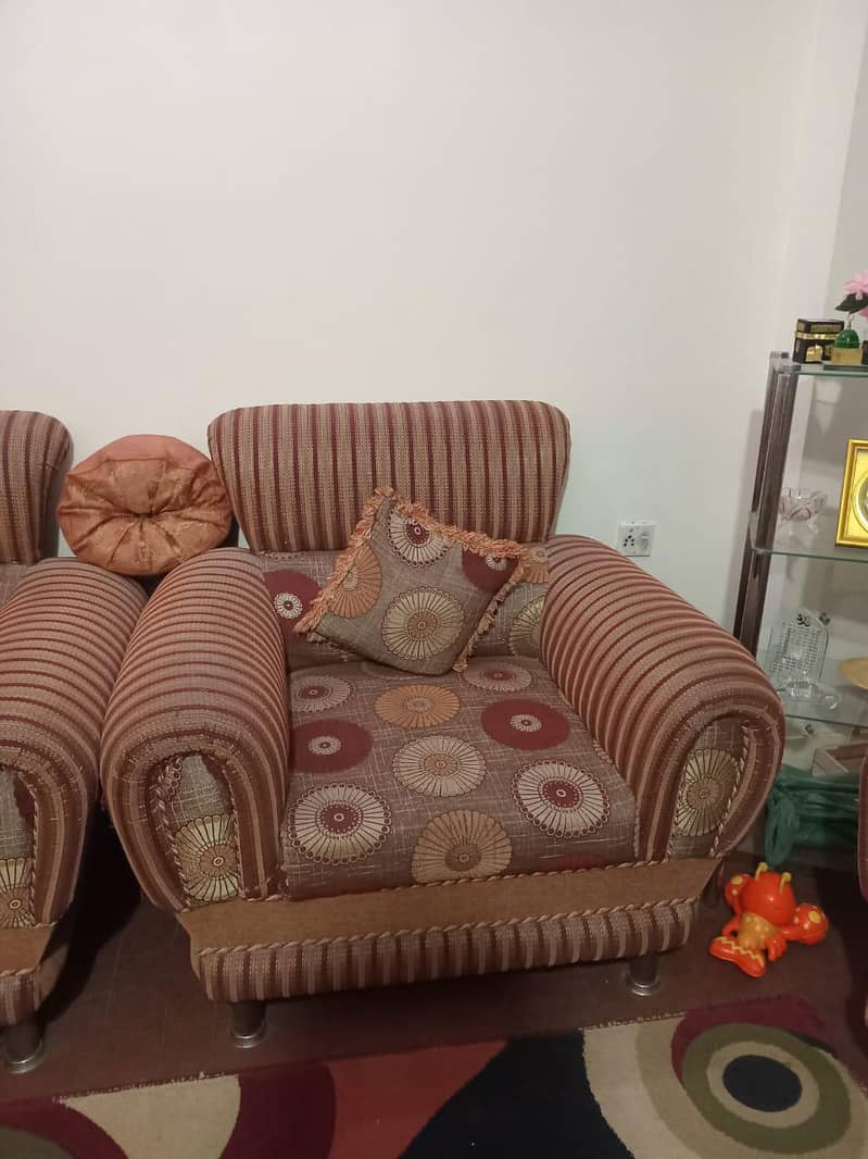Sofa Set – Good Condition – Comfortable & Stylish 0
