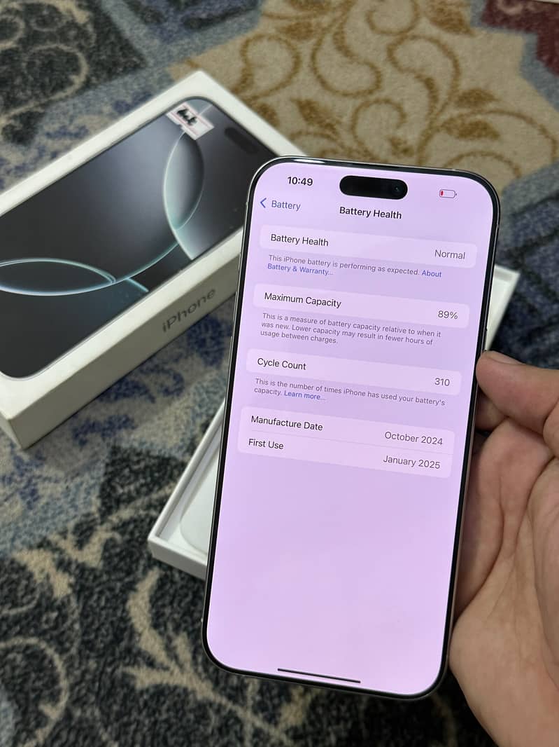 iPhone 16 Pro Max 3