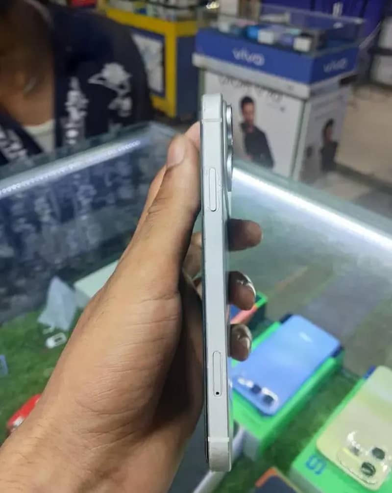 Apple iPhone XR 2