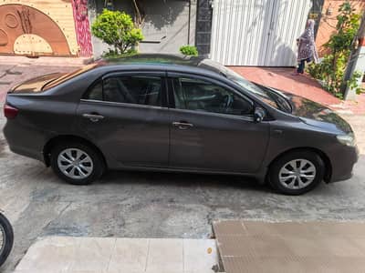 Toyota Corolla GLI 2010 gun metallic