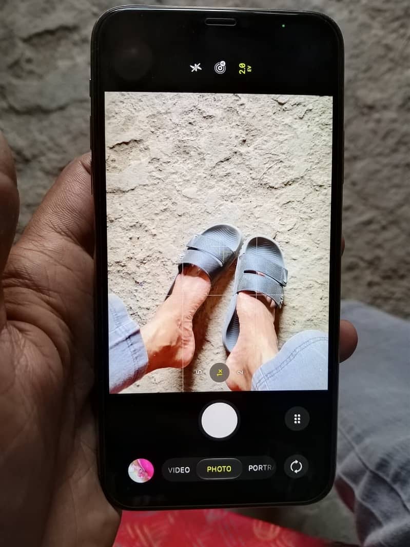 Apple iPhone 11 Pro Max 9