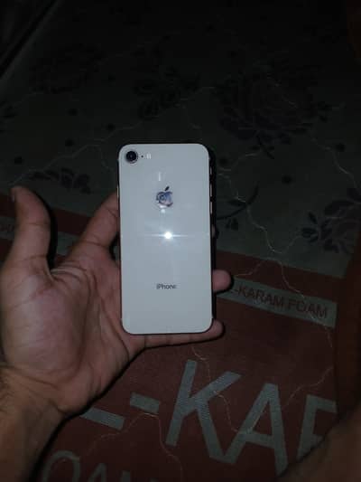 Apple iPhone 8