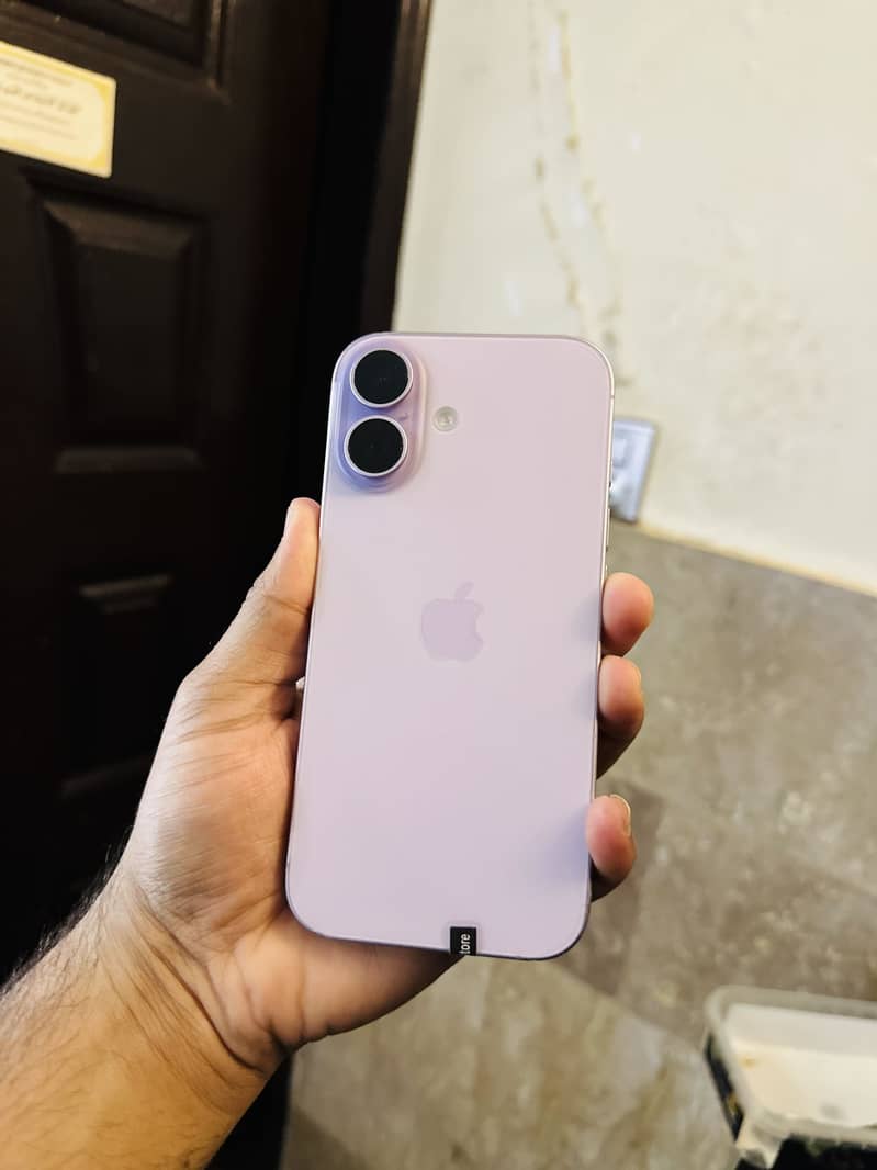 Apple iPhone 17 3