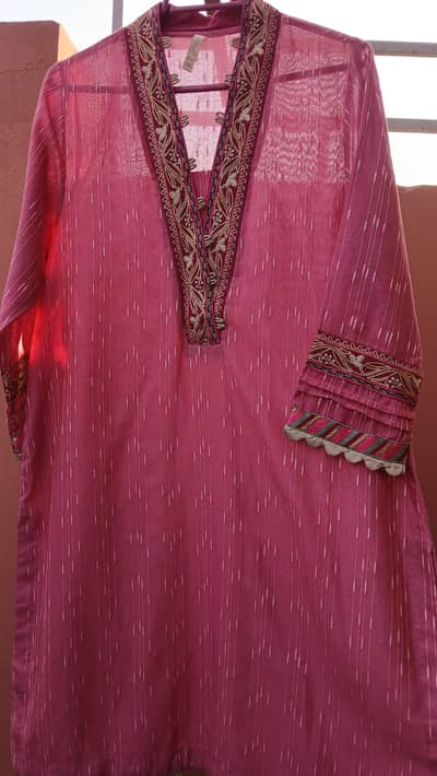 Brand : Ethnic