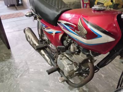 Honda 125:2015 read full add urjant sale
