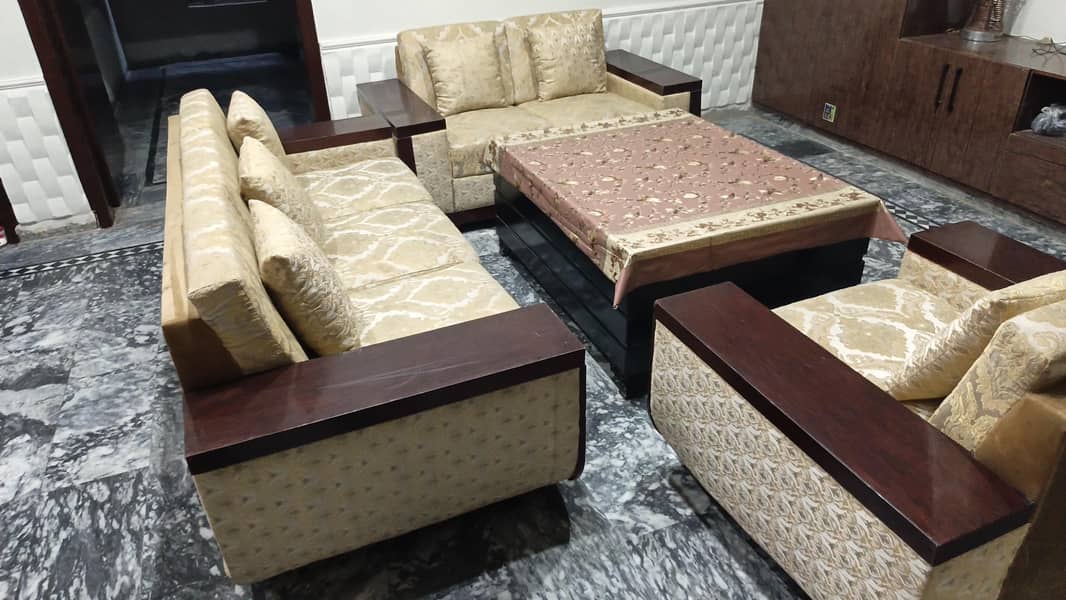 sofa set 0