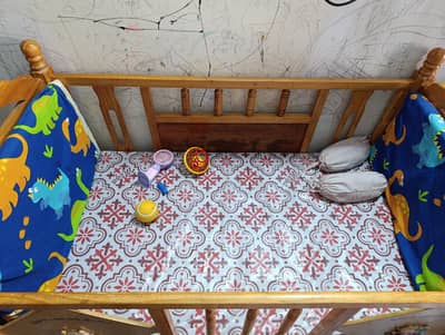 baby cot