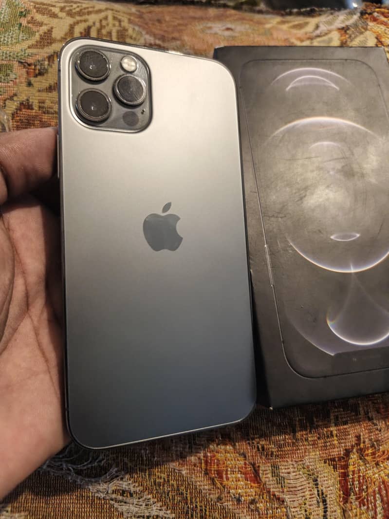 Apple iPhone 12 Pro 1
