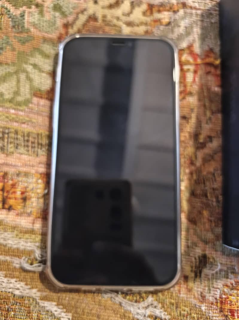 Apple iPhone 12 Pro 4