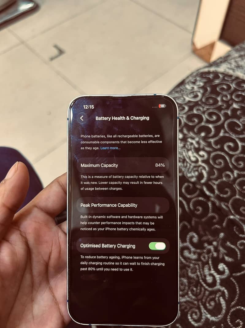 Apple iPhone 13 6