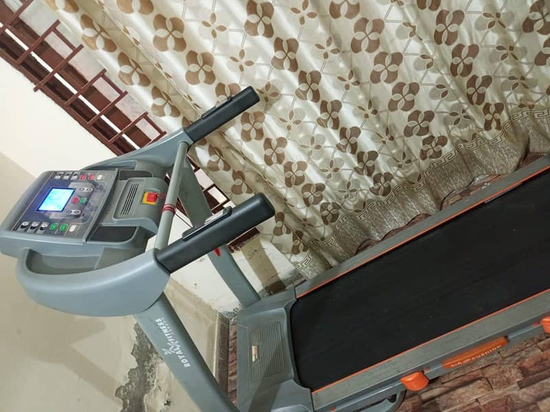 running machine good condition 1