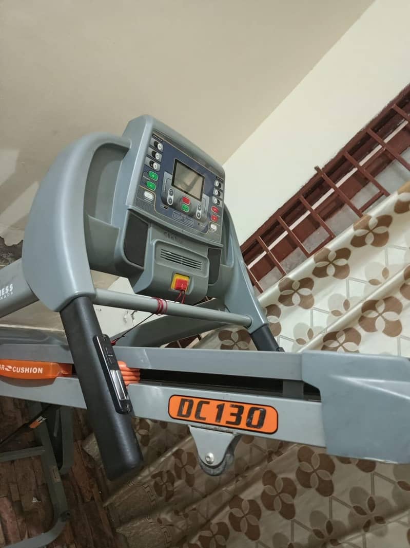 running machine good condition 9
