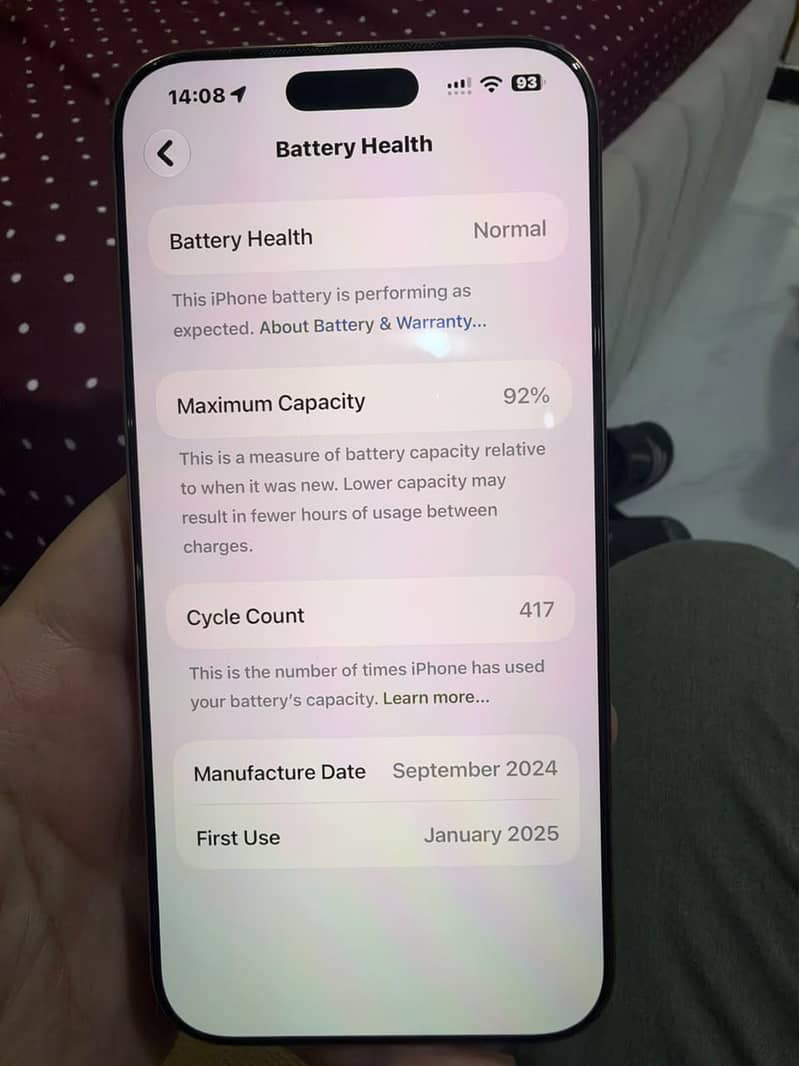 Apple iPhone 16 Pro Max 0