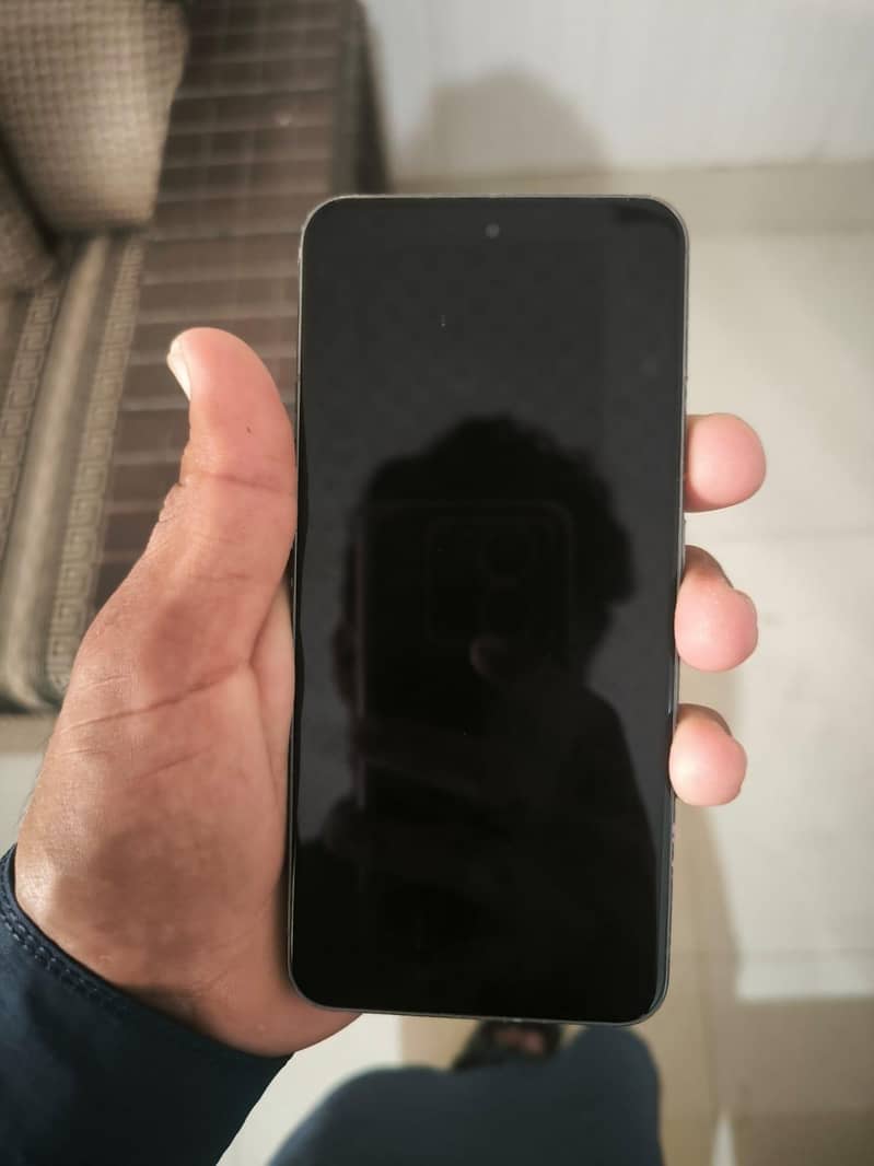 Google Pixel 8 3