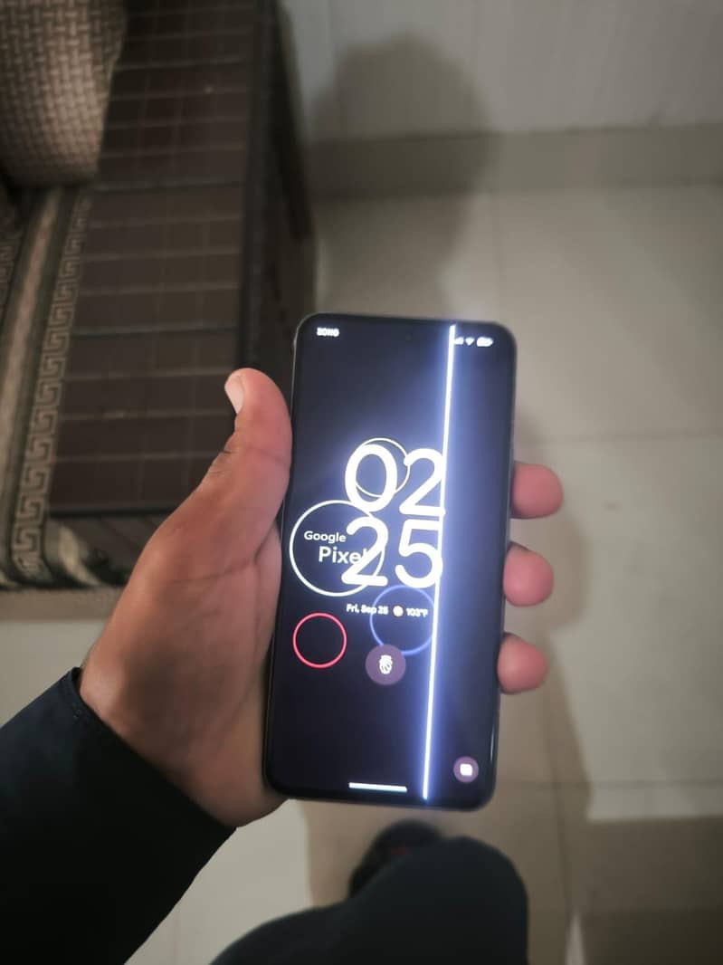 Google Pixel 8 4