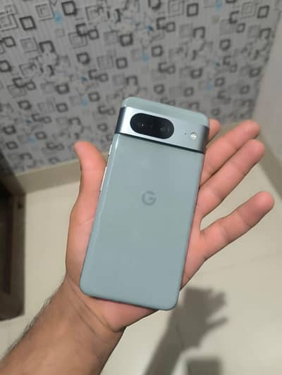 Google Pixel 8