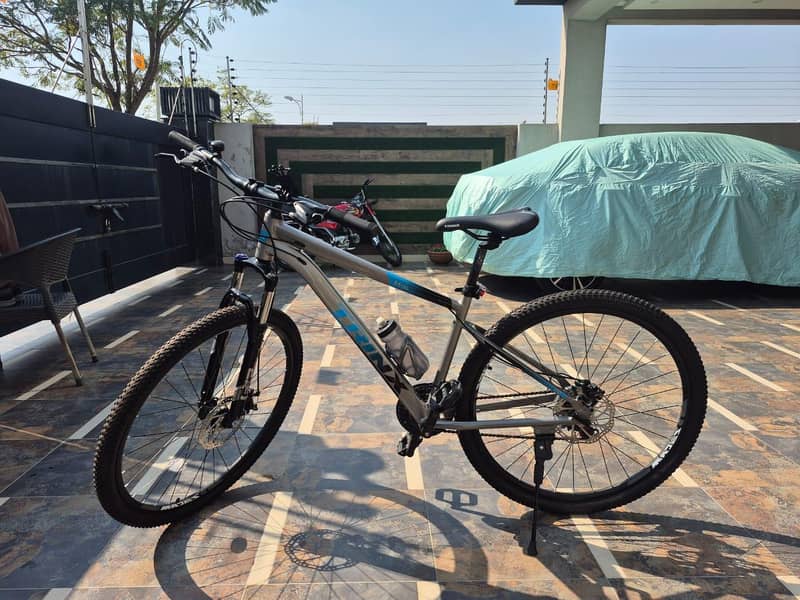 Trinx M136 1