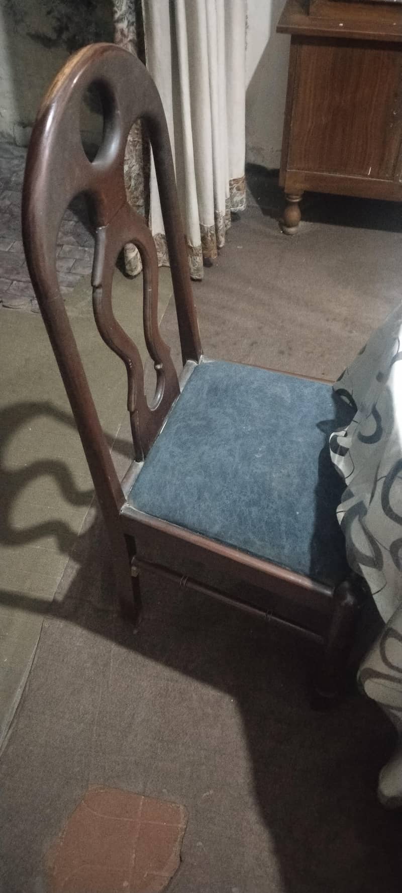 dinning table with chairs 3