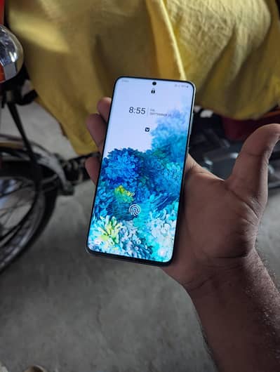 Samsung Mobile S20 8/128 pubg 90fps Exchange possible ad read. . . .