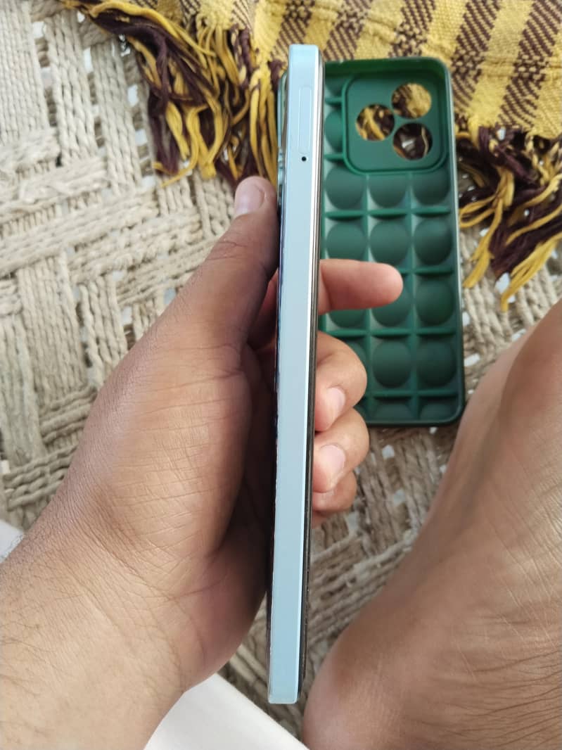 Realme Note 50 4