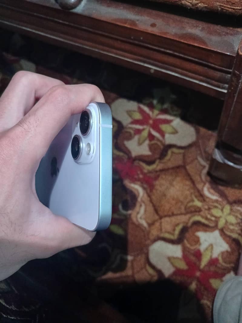 Apple iPhone 14 7