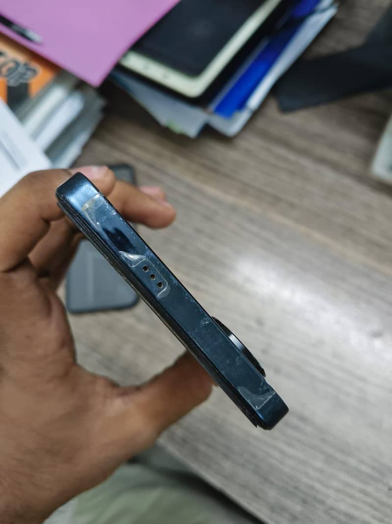 Tecno CAMON 20 4