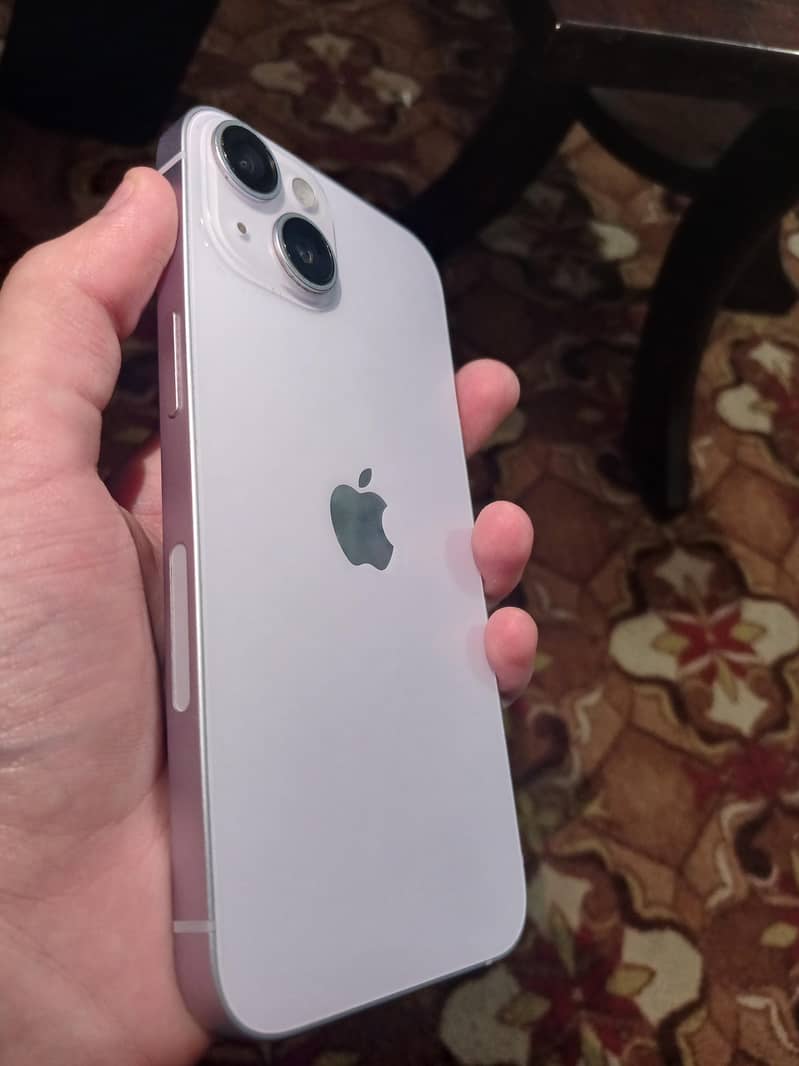 Apple iPhone 14 9