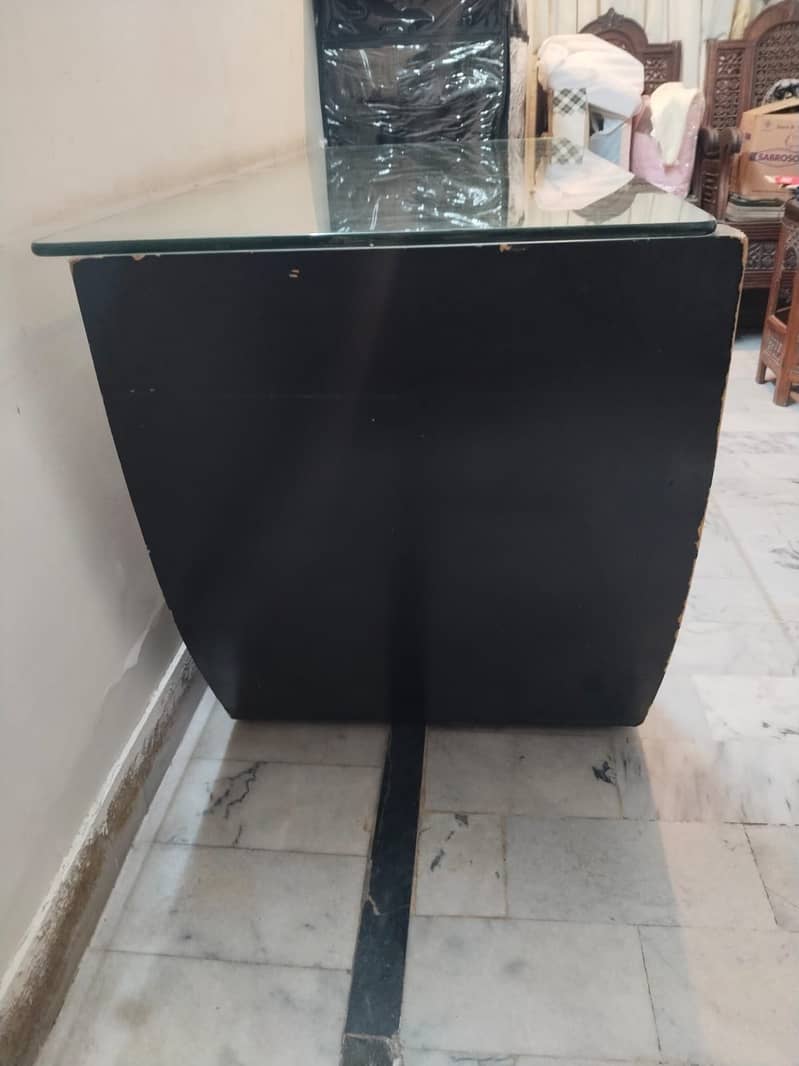Glass top computer table Large 3