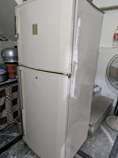 Dawlence Fridge For Sale