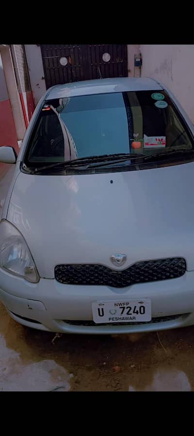 Toyota Vitz 2003