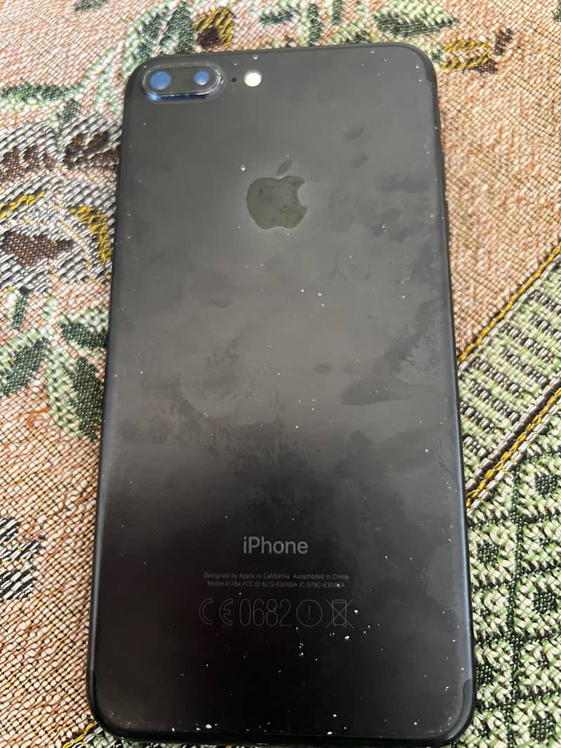 Apple iPhone 7 Plus 1