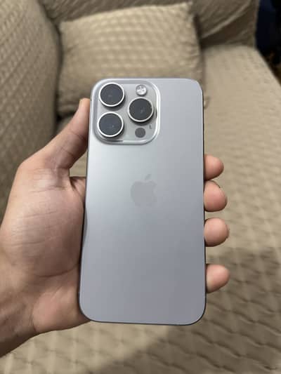 Apple iPhone 15 Pro