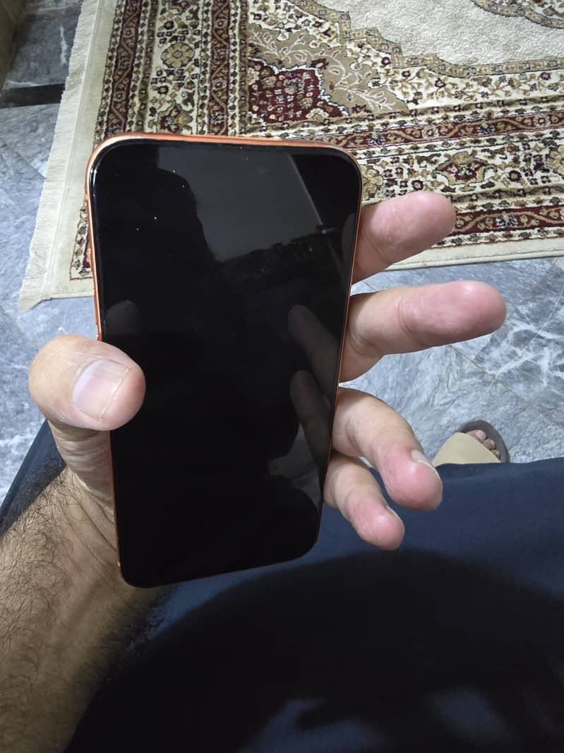 Apple iPhone 17 Pro Max 2