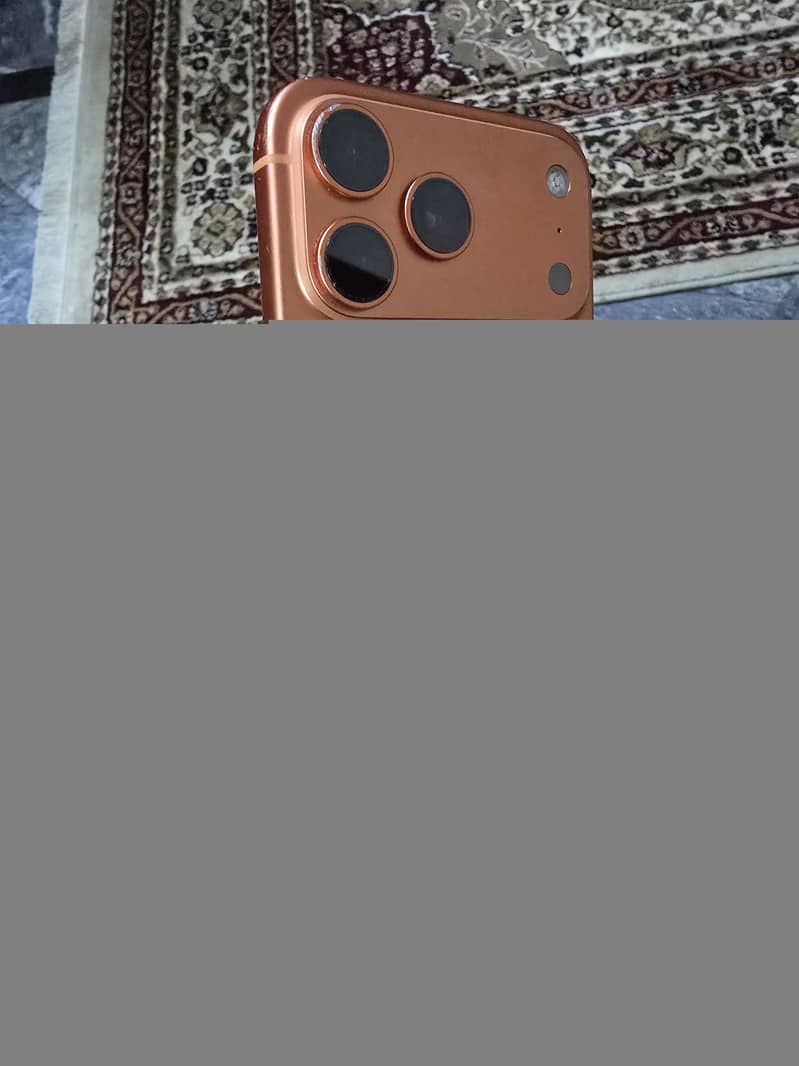 Apple iPhone 17 Pro Max 6