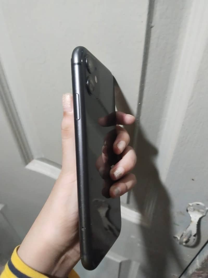 Apple iPhone 11 1
