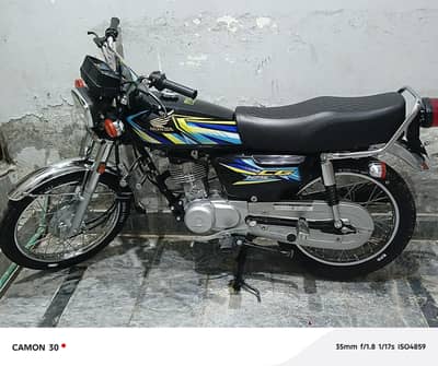 Honda CG 125 - 2025