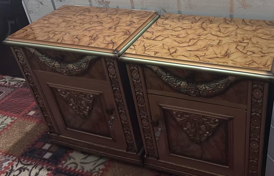 Dressing table 3