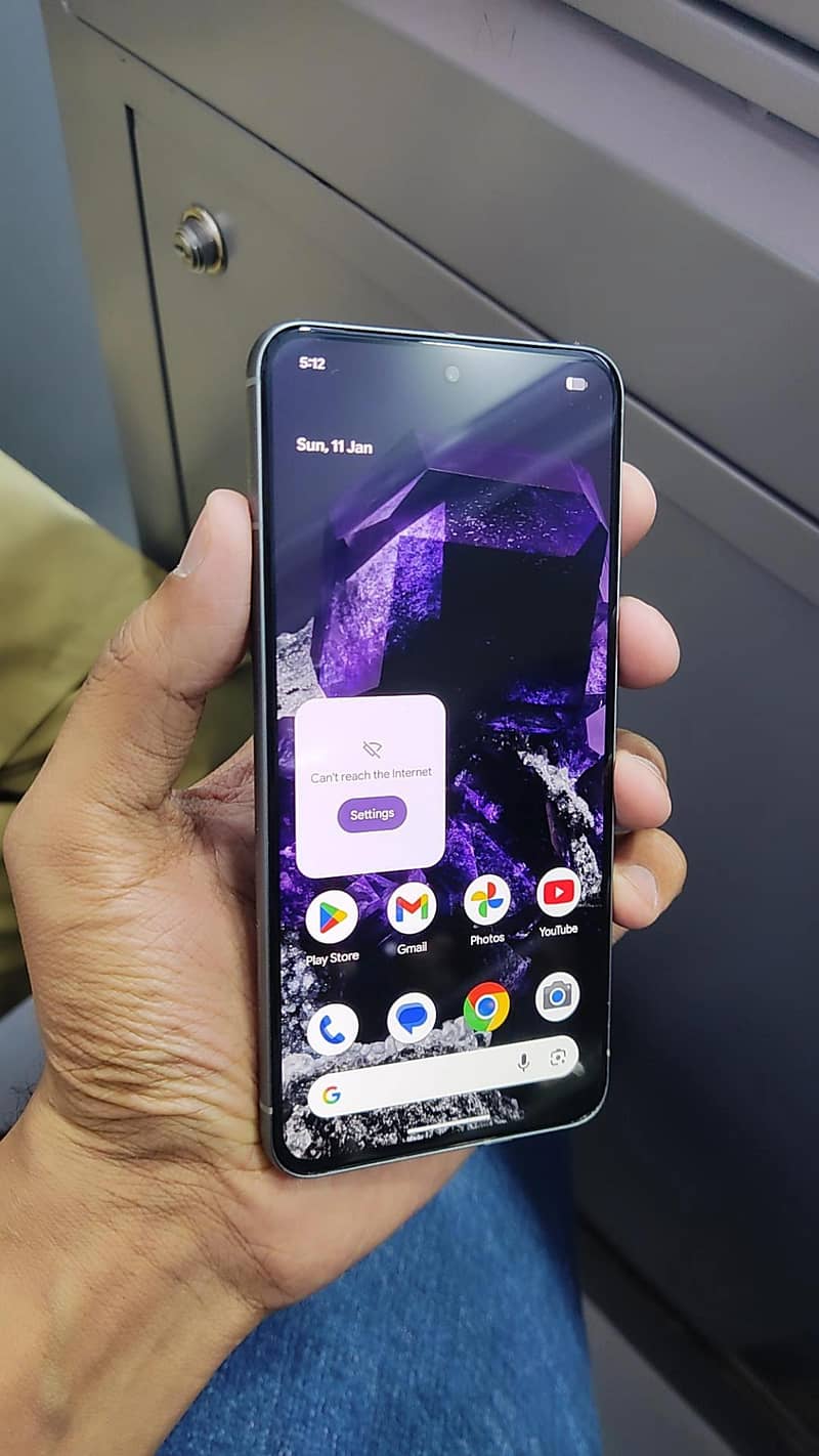 Google Pixel 8 3