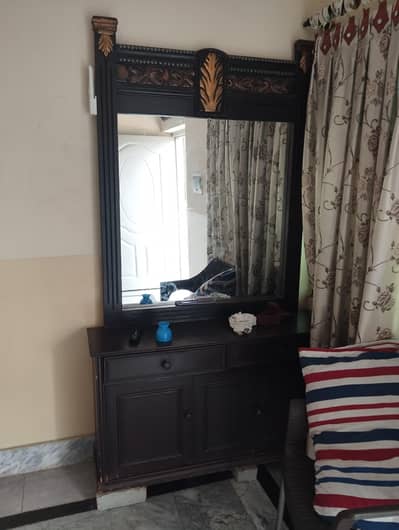 double bed with side table and singhar