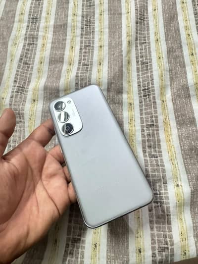 Tecno Spark 40 pro plus with box