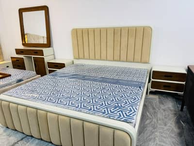 LUXURY KING SIZE BEDS DELIVERY AT DOOR STEP