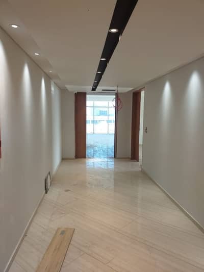 Fully Furnished Office 280 Sq Yards Ready To Move Condition With Huge Car Parking And Generator