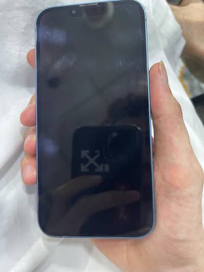 Apple iPhone 13