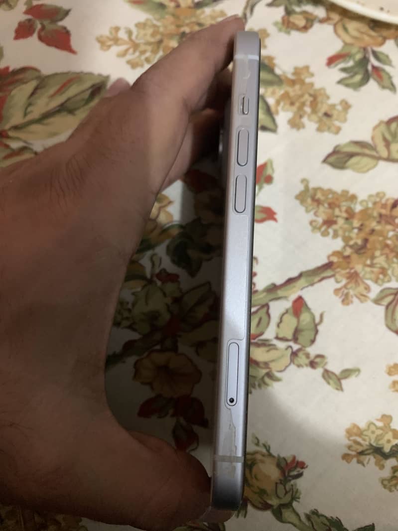 Apple iPhone 15 2