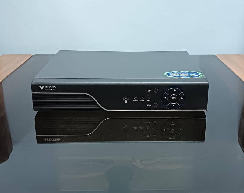 DVR With 6 Camera 1
