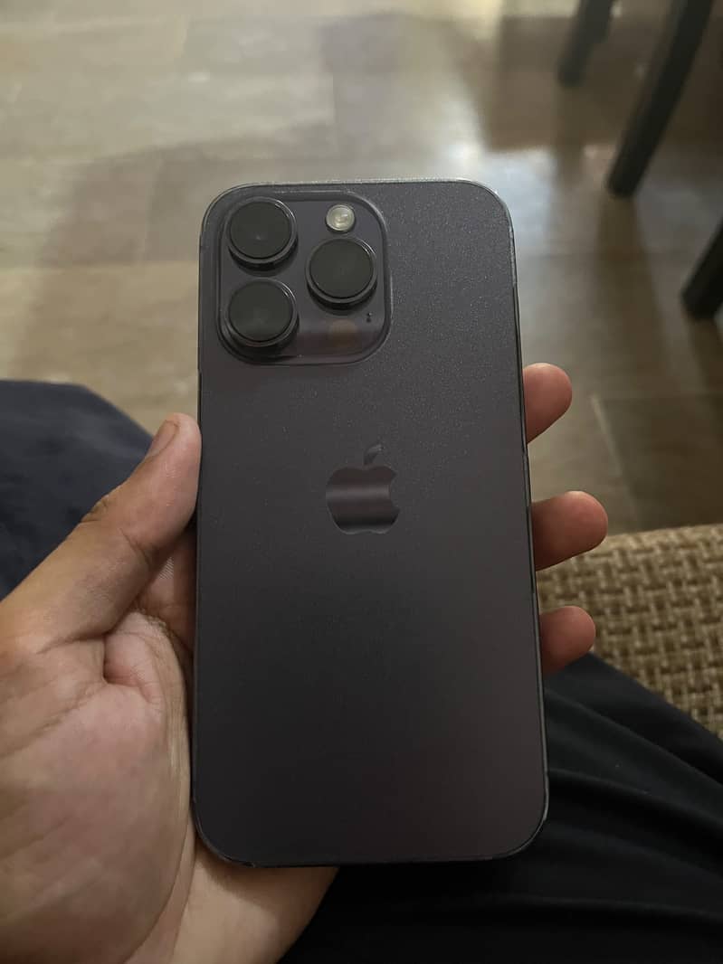 Apple iPhone 14 Pro 2